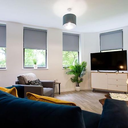 Polly'S Place Apartment Taunton & Free Off Road Parking & Wifi Exteriör bild